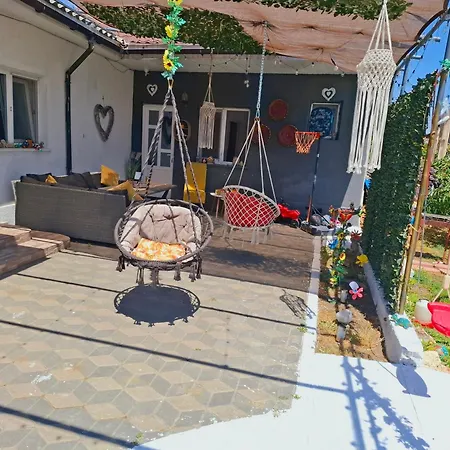 Casa La Bunicu - Curte Privata & Liniste