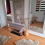 Casa La Bunicu - Curte Privata & Liniste