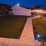 Casa La Bunicu - Curte Privata & Liniste *