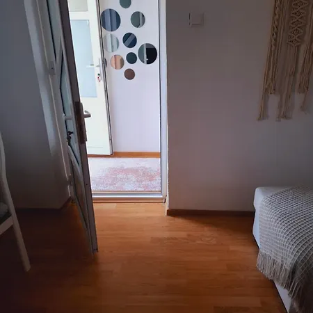 Casa La Bunicu - Curte Privata & Liniste Prázdninový dům *